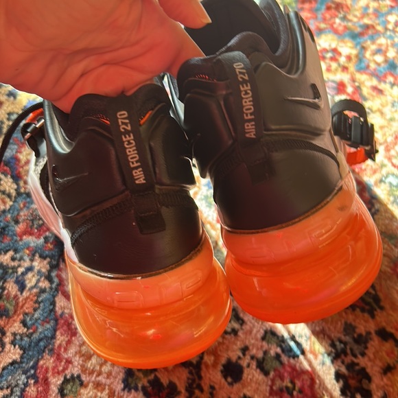 Nike Air Force 270 Safari Mens 7.5 Sneakers Black Hyper Crimson Wolf Grey White - Picture 5 of 8